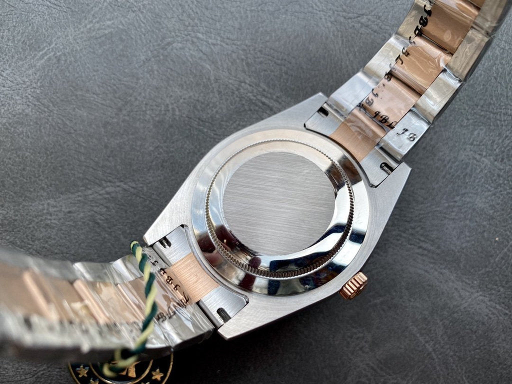 SKY-DWELLER TWO-TONE 42 ROSE GOLD BEZEL BLACK DIAL