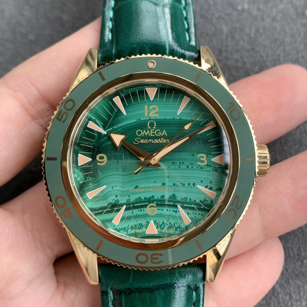 SEAMASTER 300 GREEN DIAL LIMITED EDITION