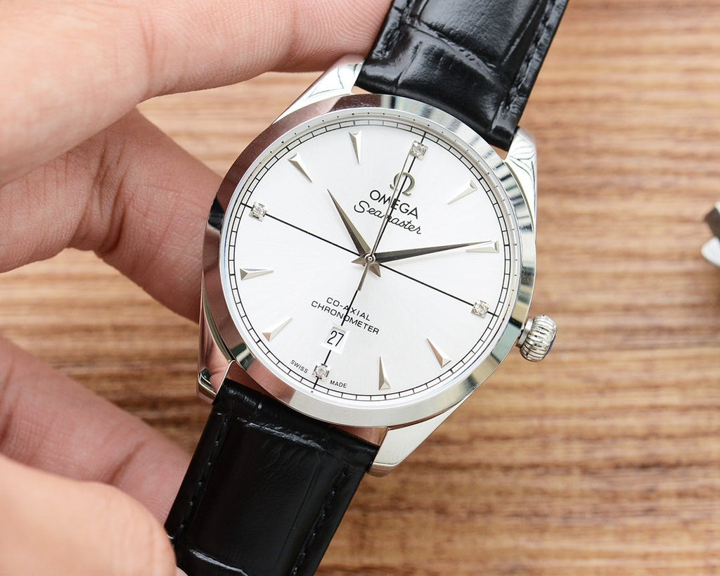 SEAMASTER AQUA TERRA CO-AXIAL WHITE DIAL