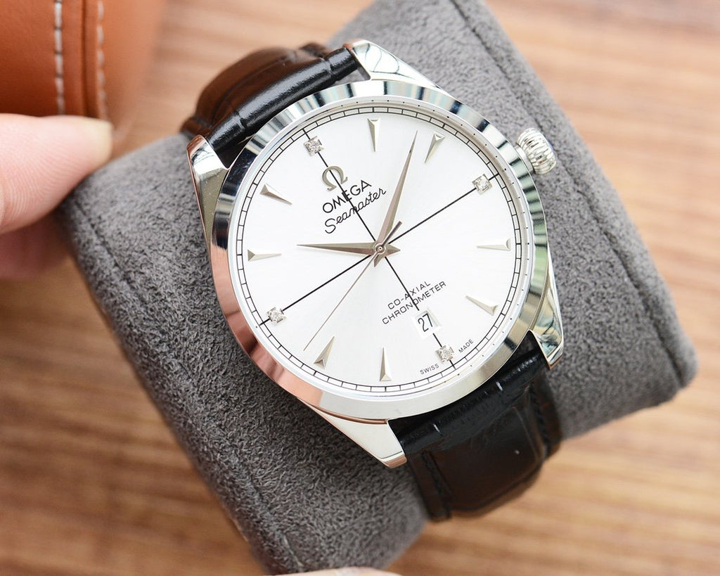 SEAMASTER AQUA TERRA CO-AXIAL WHITE DIAL