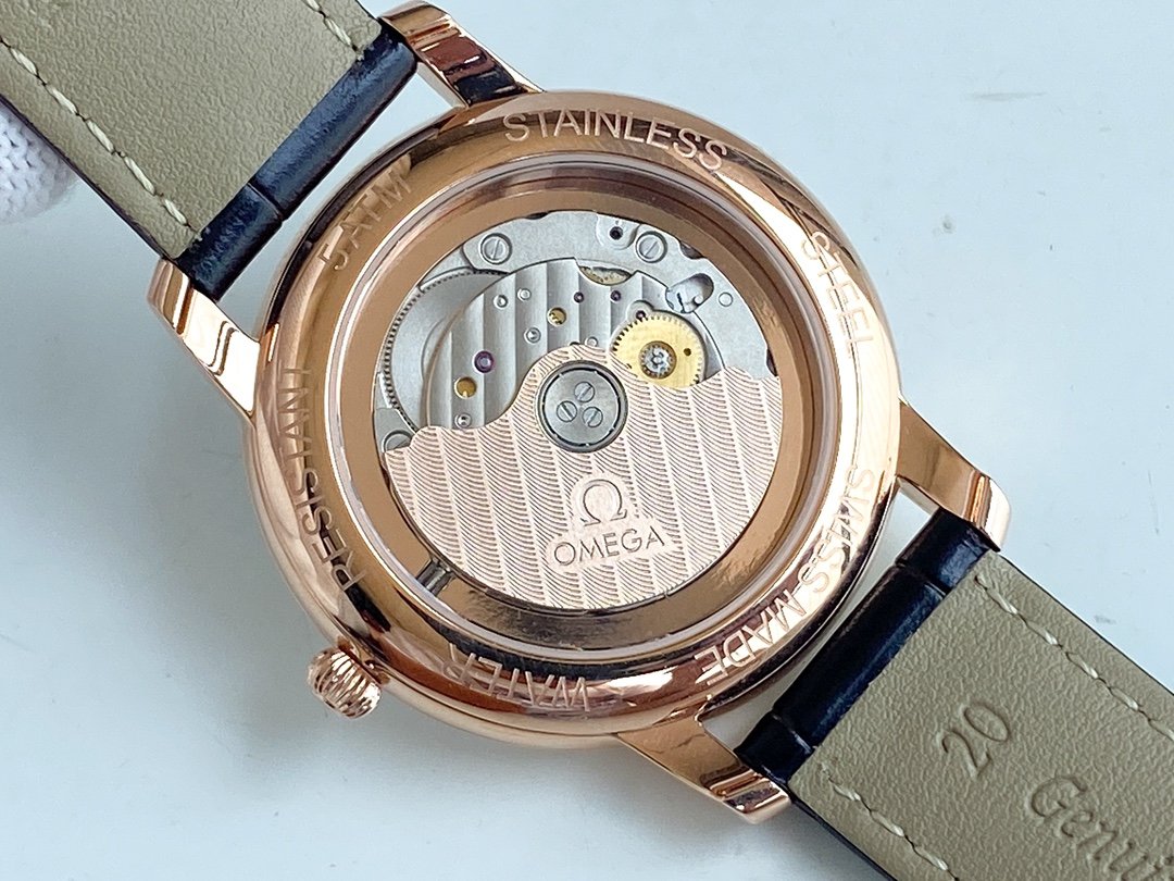 DE VILLE CO-AXIAL MASTER CHRONOMETER GOLD CASE