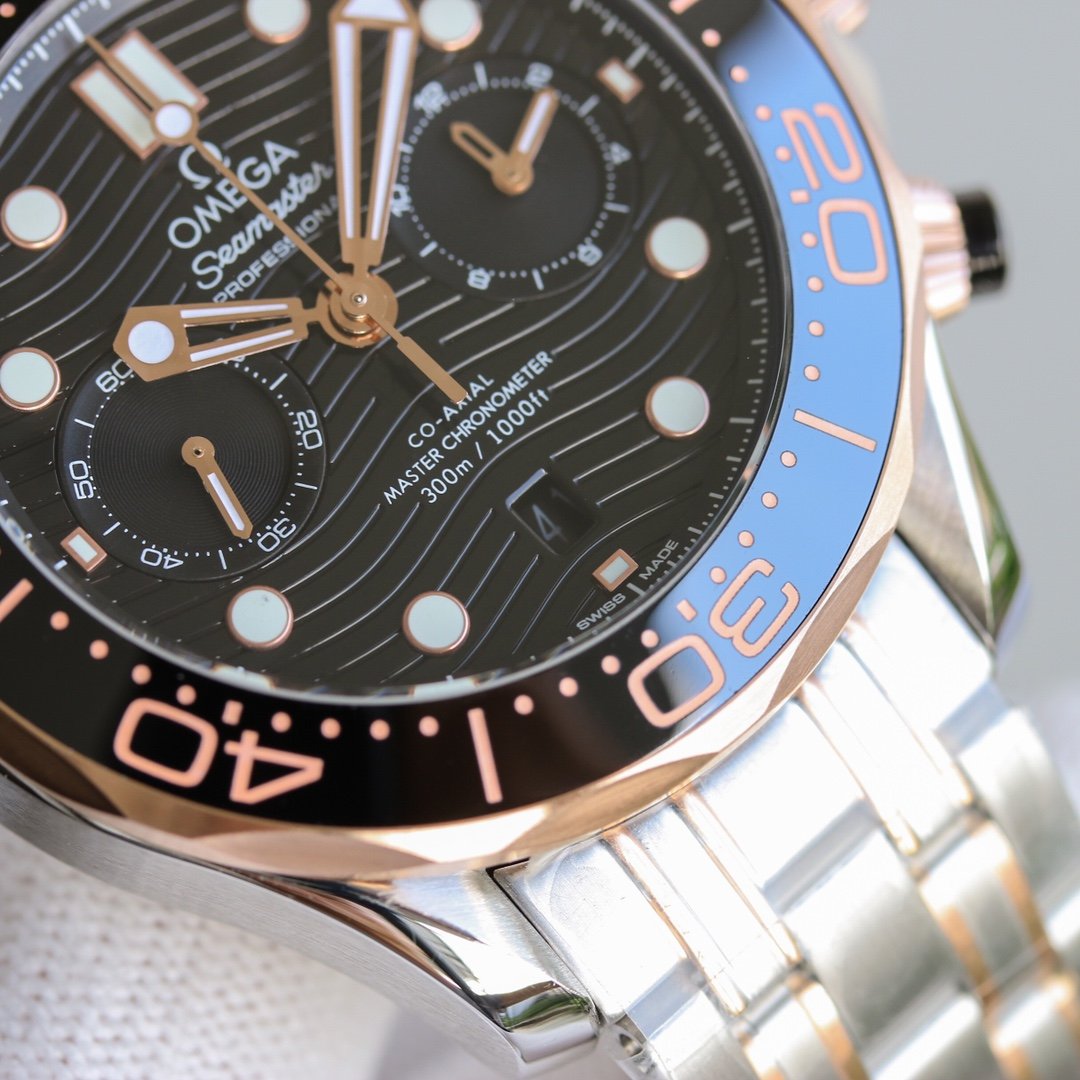 SEAMASTER DIVER 300M CHRONOGRAPH BLACK CERAMIC