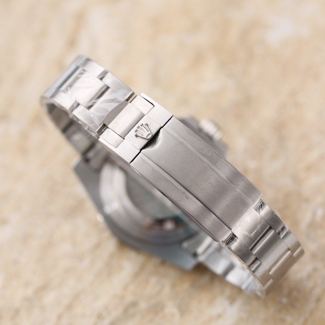SUBMARINER DATE 40 BLACK CUSTOM