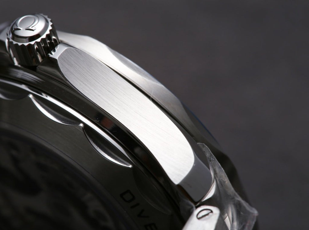 SEAMASTER DIVER 300M GREY DIAL