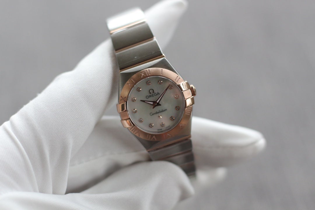 CONSTELLATION 27MM MOTHER OF PEARL WHITE DIAL