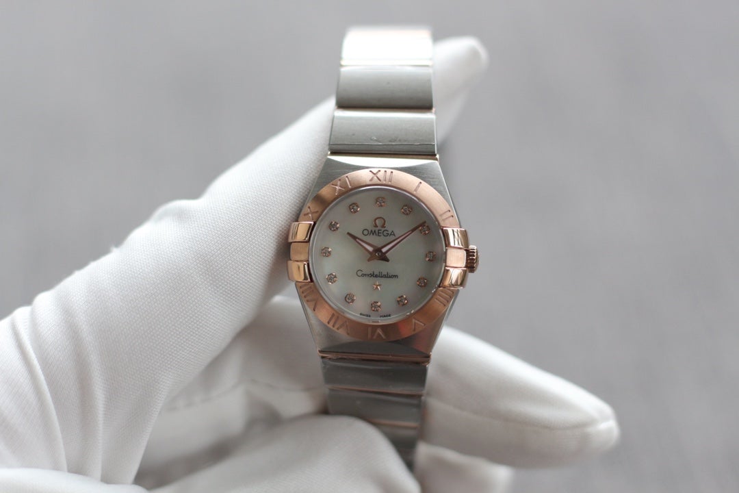 CONSTELLATION 27MM MOTHER OF PEARL WHITE DIAL