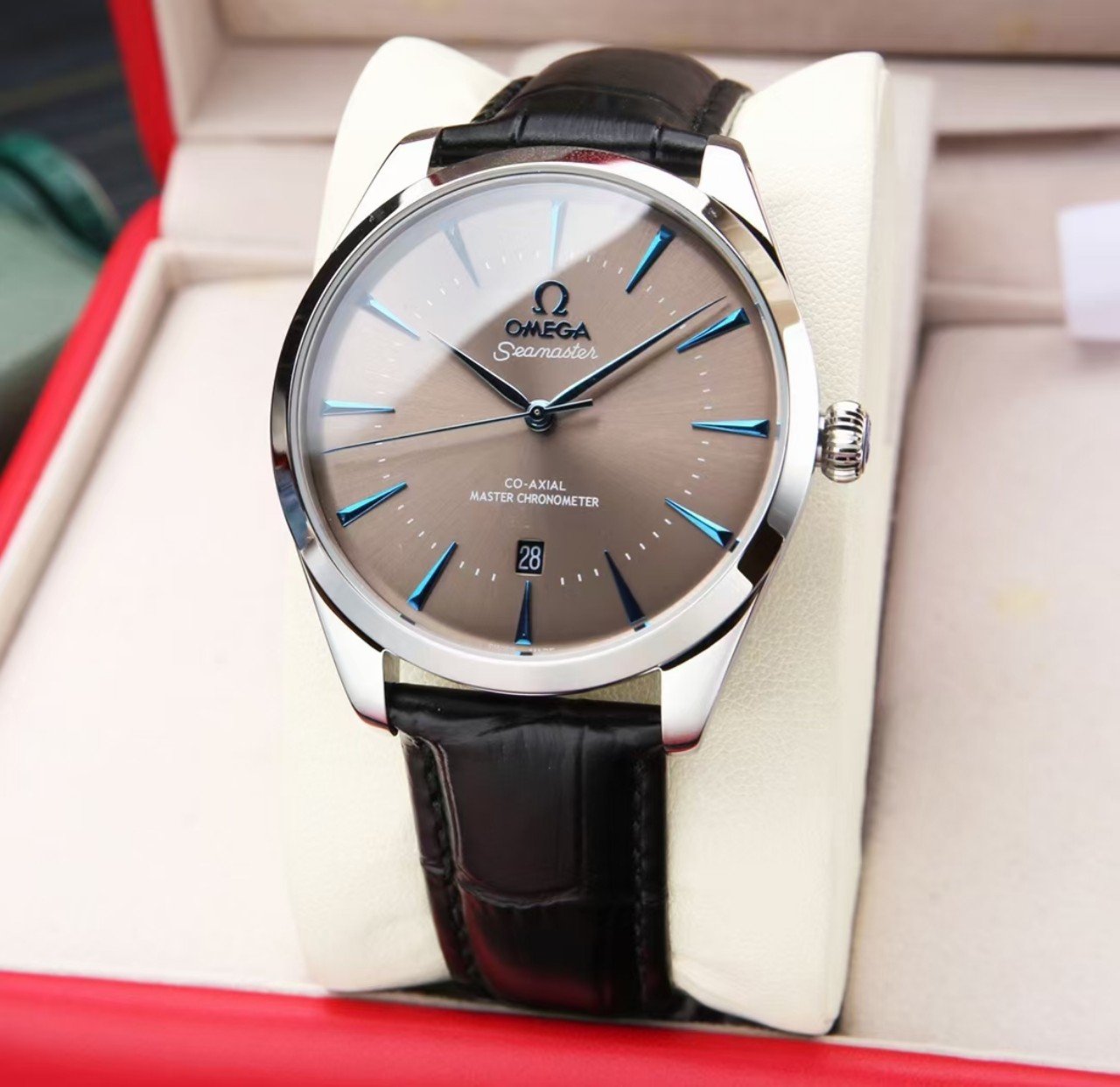 SEMASTER 41MM CO-AXIAL GREY DIAL LEATHER STRAP